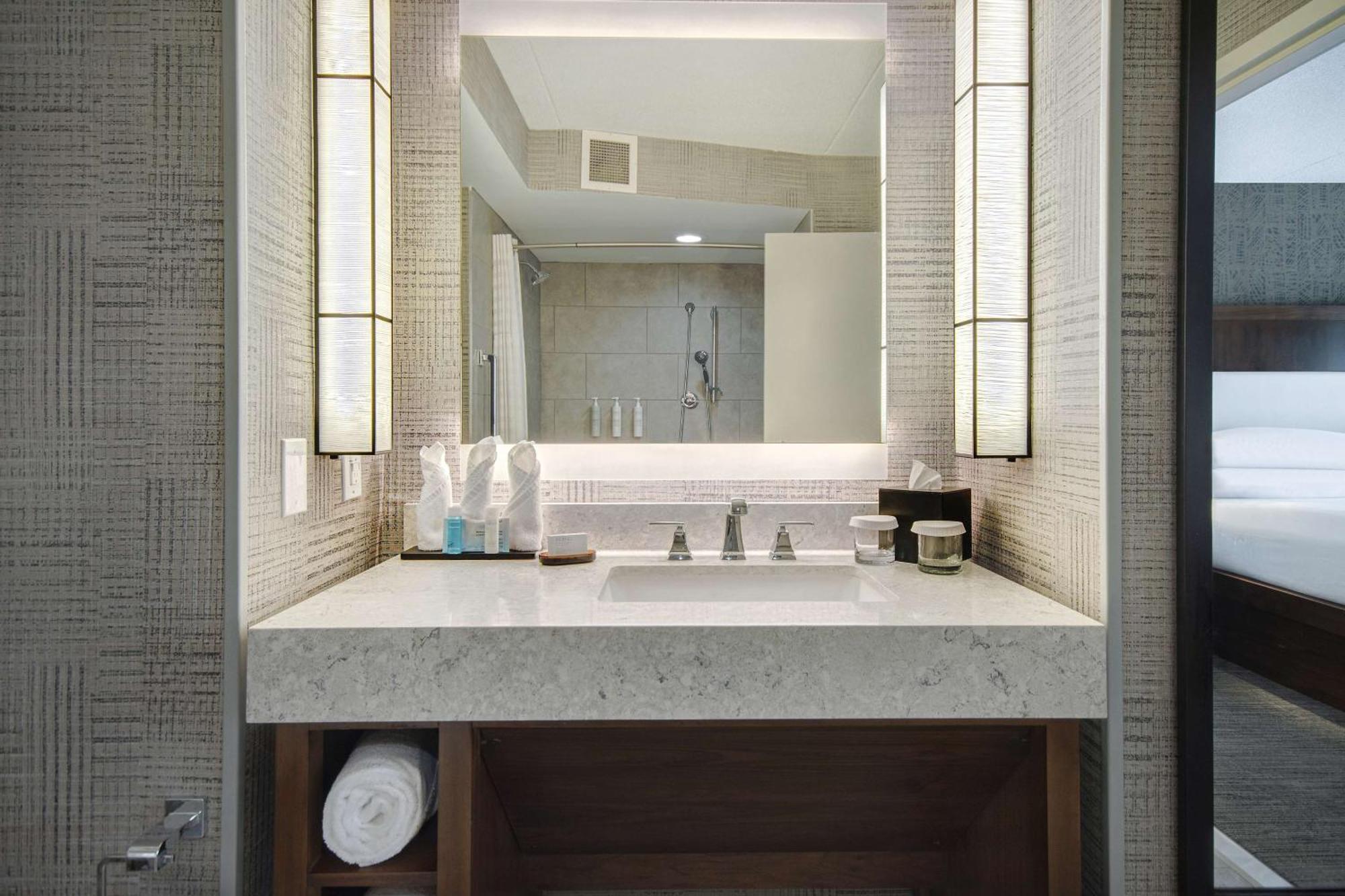 Embassy Suites By Hilton Detroit Metro Airport Romulus Exterior foto