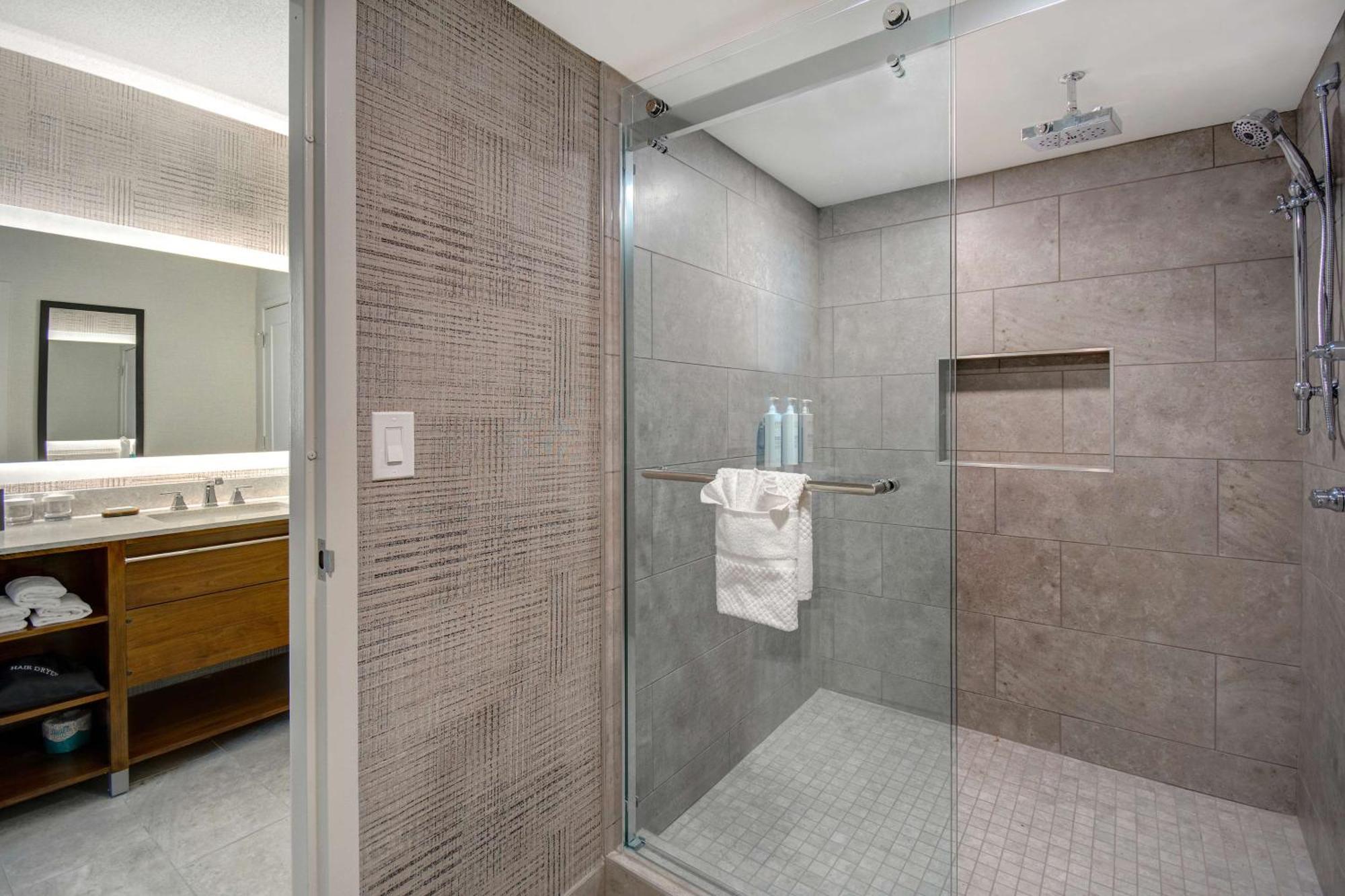 Embassy Suites By Hilton Detroit Metro Airport Romulus Exterior foto