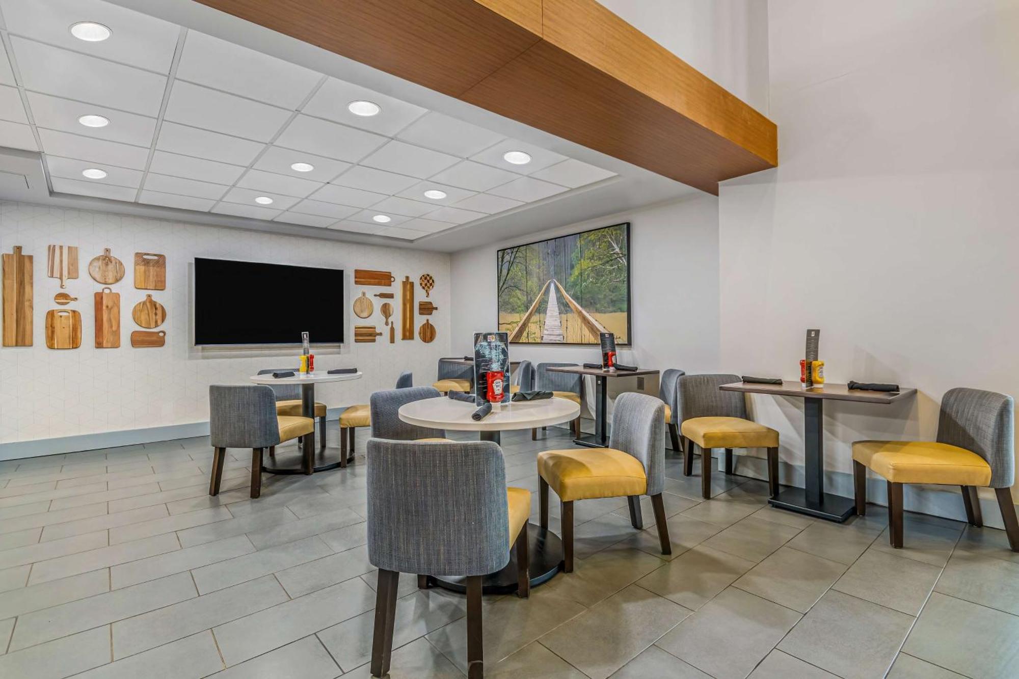 Embassy Suites By Hilton Detroit Metro Airport Romulus Exterior foto