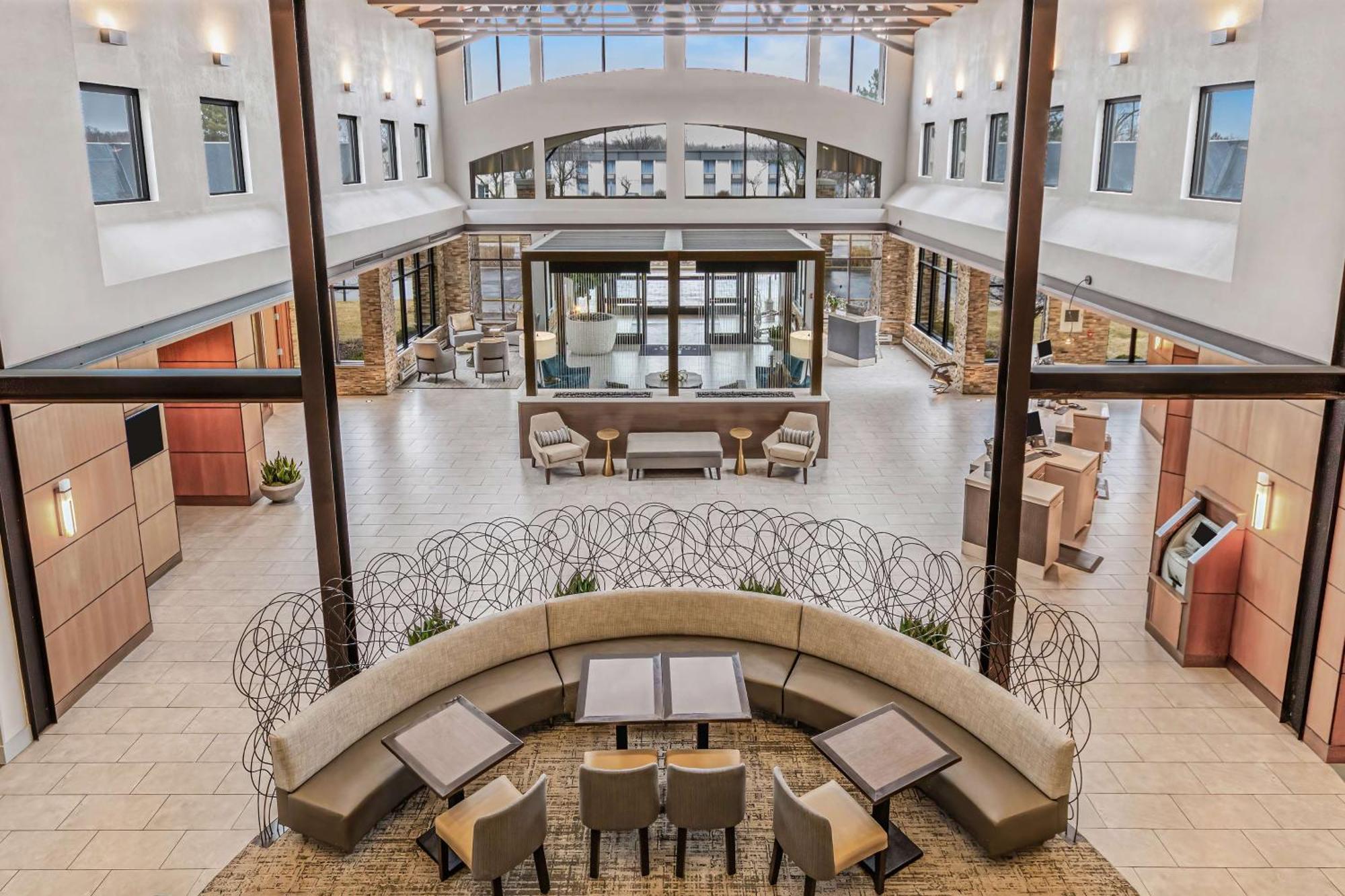 Embassy Suites By Hilton Detroit Metro Airport Romulus Exterior foto